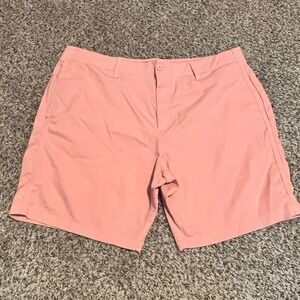 Under Armour Golf Shorts Performance Tech Lightweight Salmon color Size 40‎